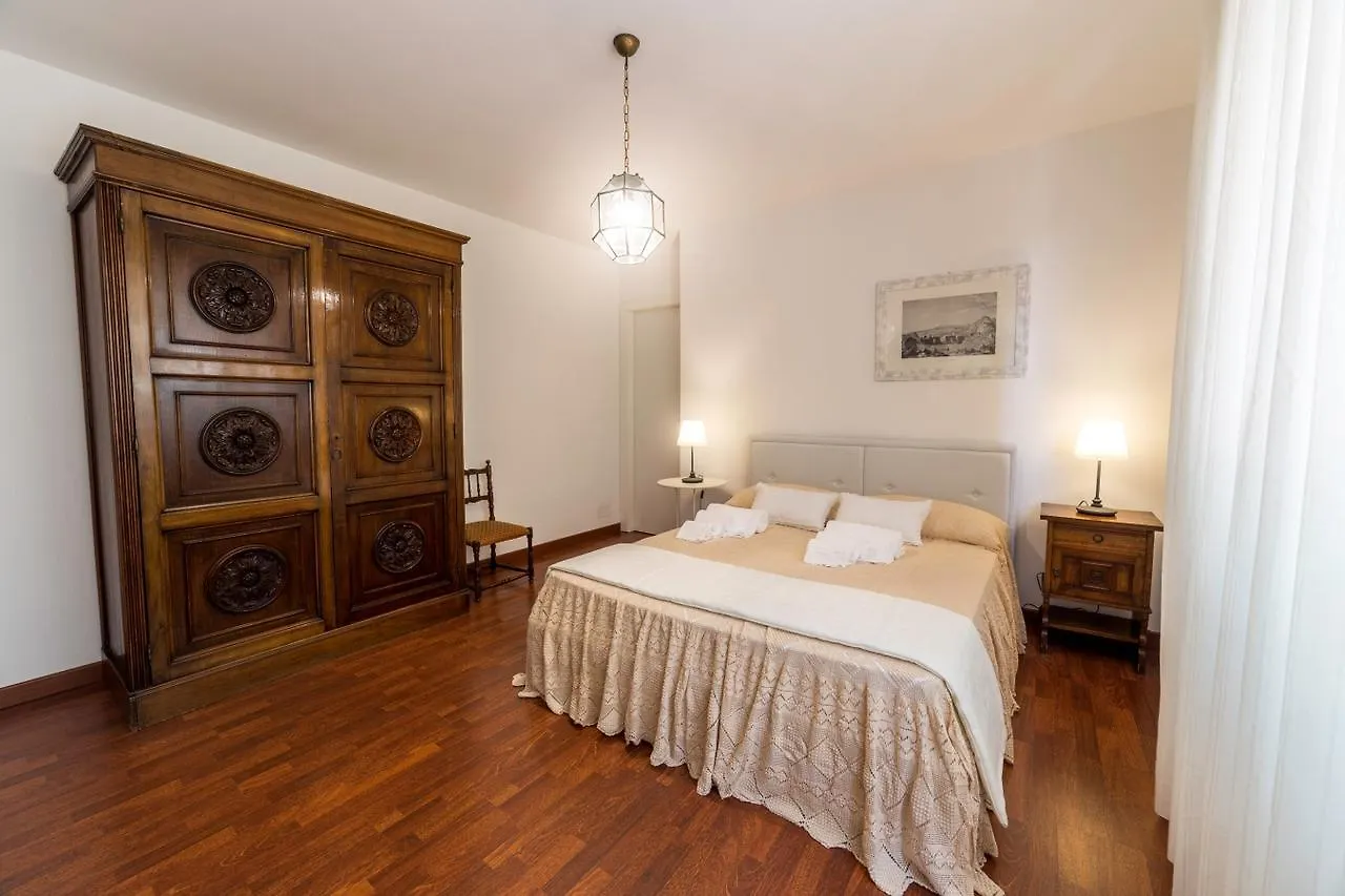 타오르미나 Al Civico Cinque B&B